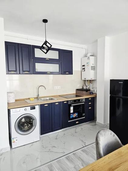 Apartament cu 3 camere decomandat, mobilat în Florești — fotografia 1