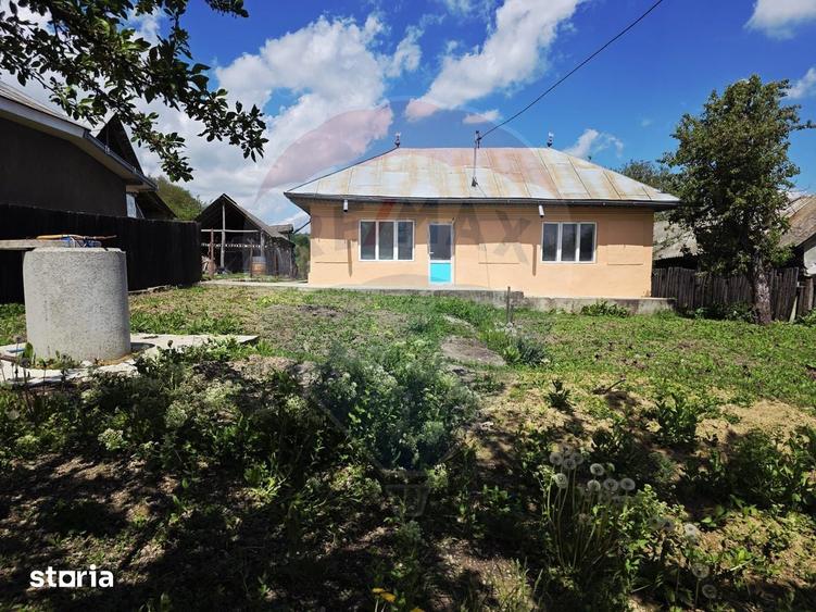 Casa de vanzare in sat Botesti, com. Ungureni, jud. Bacau. - 11