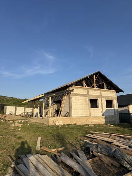 Casă cu 2 camere în Boldești
