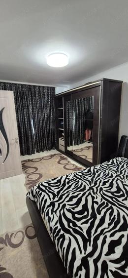 Casă cu 2 camere semidecomandat în Casa de Cultură