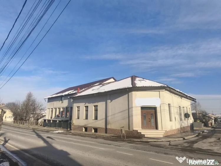 Spațiu comercial, de 2,100 mp, în Siret