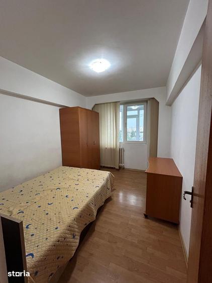 Apartament cu 3 camere decomandat în Giurgiului