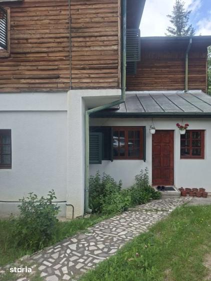 Casă cu 4 camere cu Teren 730 Mp în Pictor Rosenthal