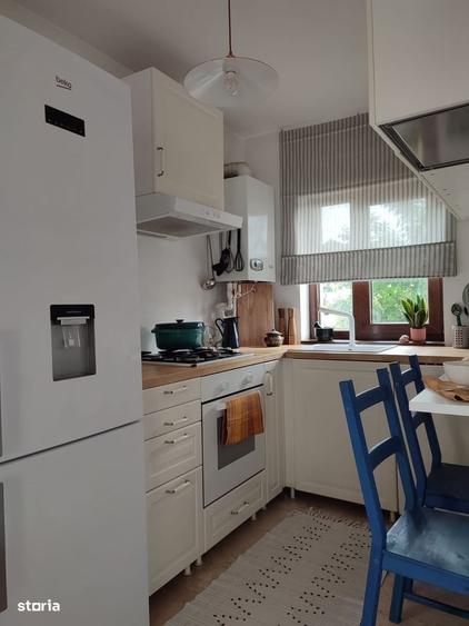 Casă cu 3 camere în Berceni