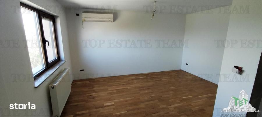 Casă cu 5 camere cu Teren 406 Mp în Tamași