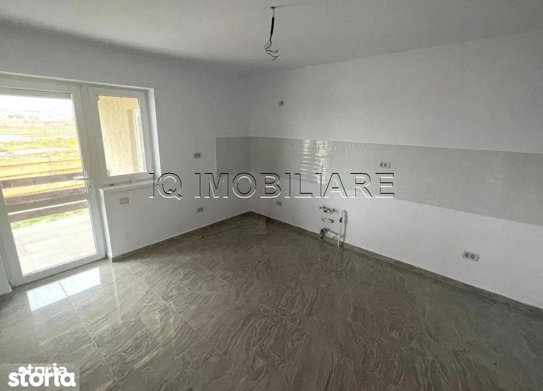 Casă cu 3 camere cu Teren 400 Mp în Lunca Cetățuii
