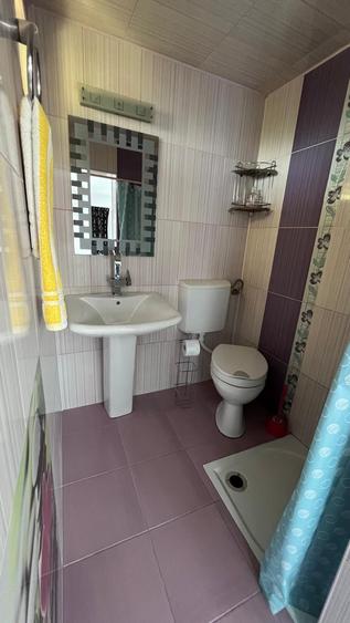 Casă cu 4 camere în Geamăna