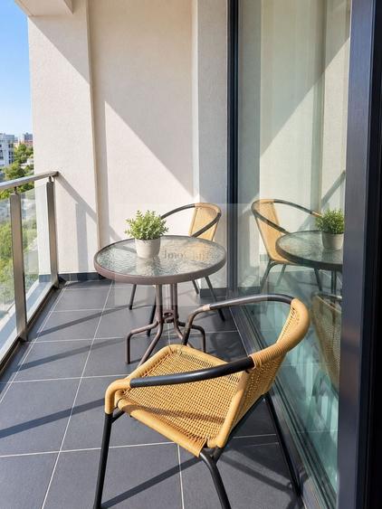 Apartament cu 2 camere semidecomandat, mobilat în Între Lacuri