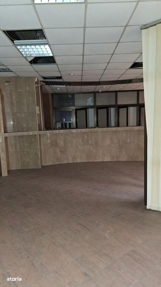 Spațiu comercial, de 814 mp, în Lugoj