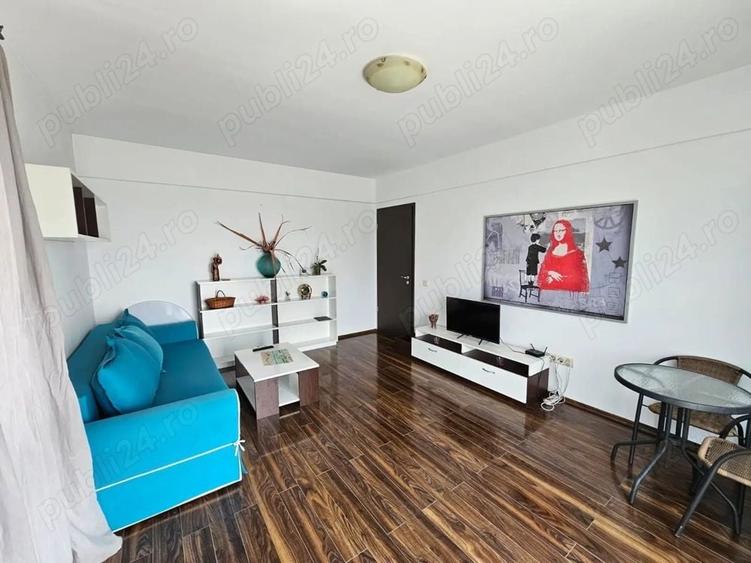 Apartament cu 2 camere semidecomandat în Sud-Vest