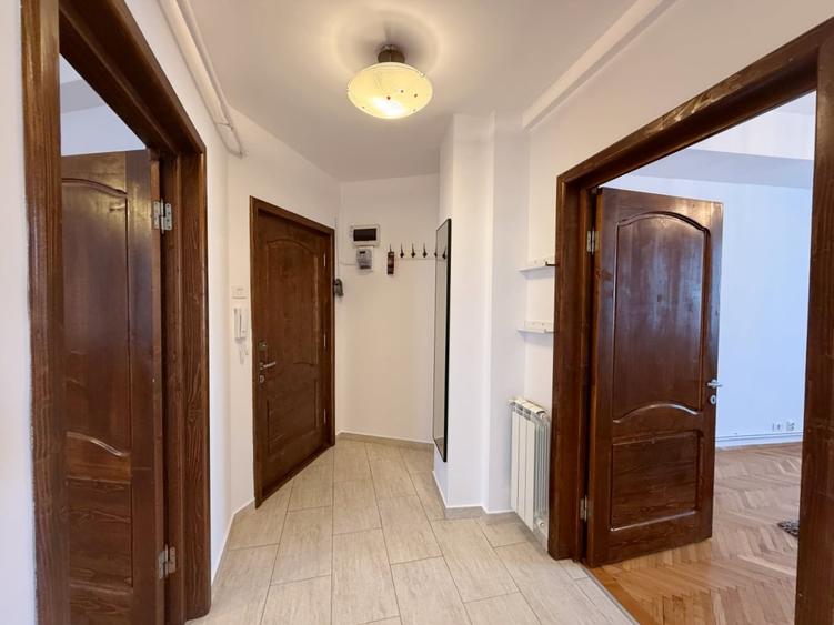 Apartament cu 2 camere decomandat în Ultracentral