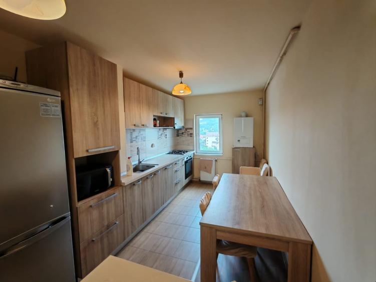 Apartament cu 4 camere decomandat în Mănăștur