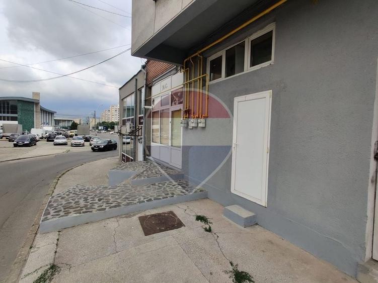 Spațiu comercial, de 110 mp, în Gării