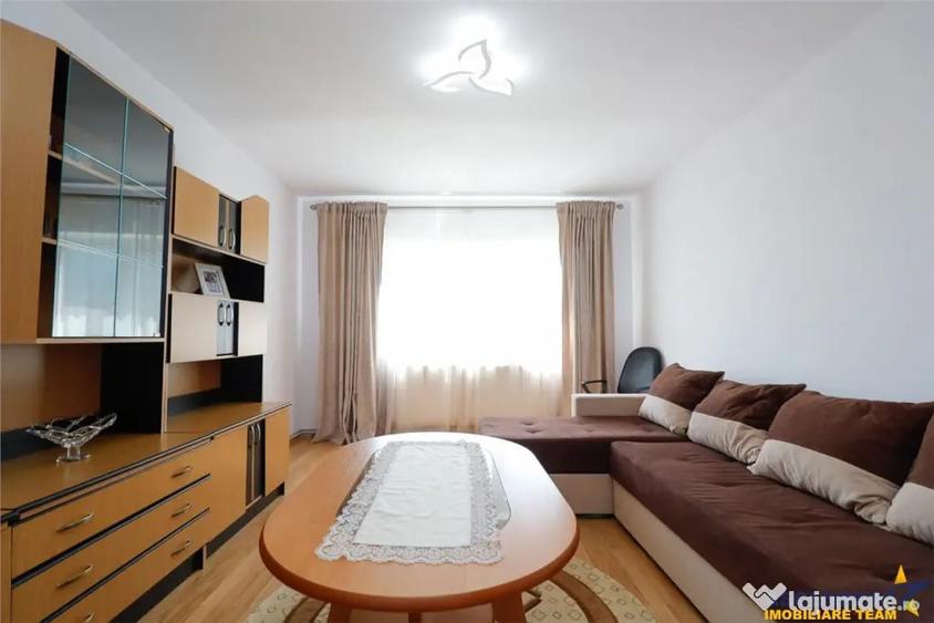 Apartament cu 2 camere decomandat în Zărnești