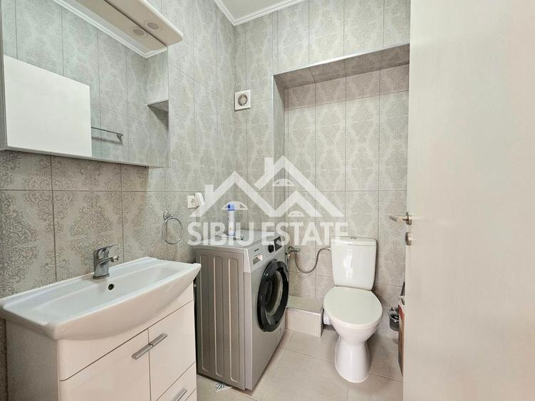 Apartament cu 3 camere decomandat, mobilat în Turnișor