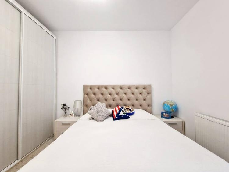 Apartament cu 3 camere decomandat, mobilat în Tomis Plus
