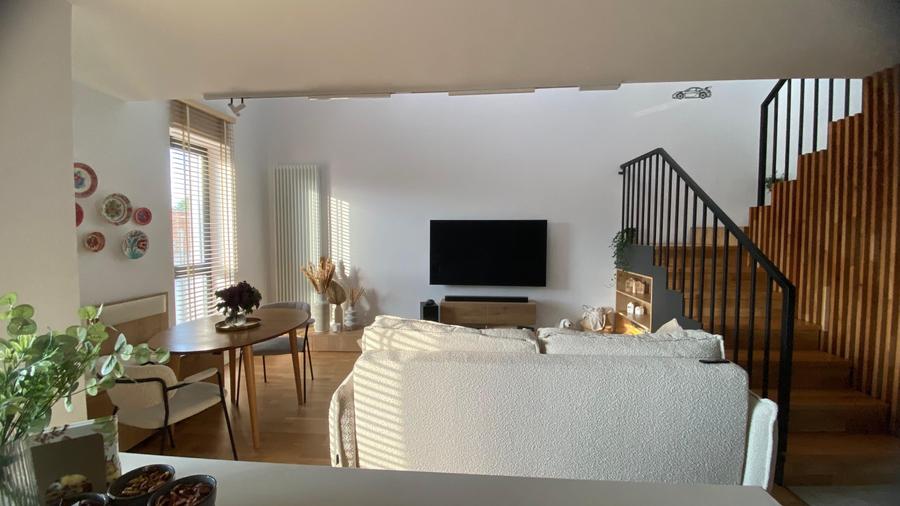 Penthouse cu 3 camere în Nord-Vest