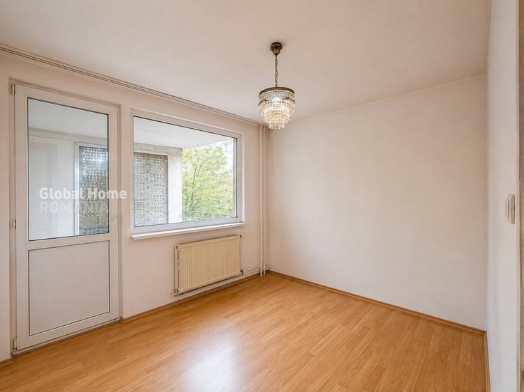 Apartament cu 3 camere decomandat în Tineretului
