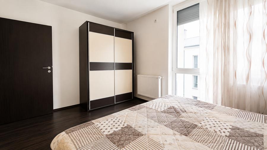Apartament cu 3 camere semidecomandat în Braytim