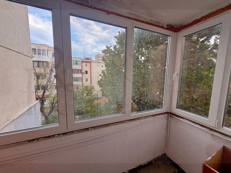 Apartament cu 4 camere decomandat, mobilat în Gheorgheni