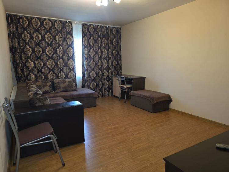 Apartament cu 2 camere decomandat în Găvana