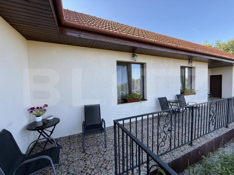 Hotel/Pensiune, de 170.13999938965 mp, în Lazuri
