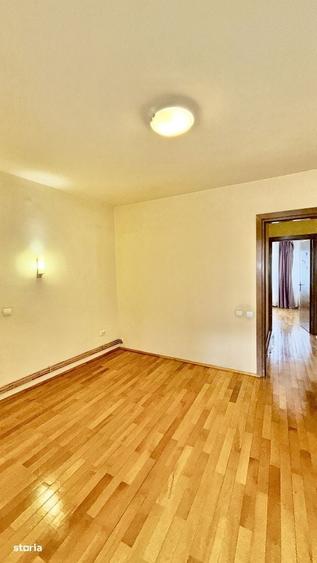 Apartament cu 4 camere în Ultracentral