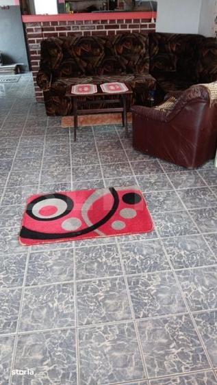 Casă cu 5 camere cu Teren 2877 Mp în Central