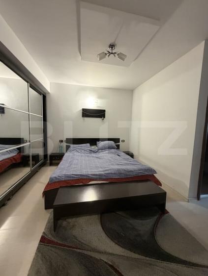Apartament cu 3 camere decomandat, mobilat în Calea Severinului
