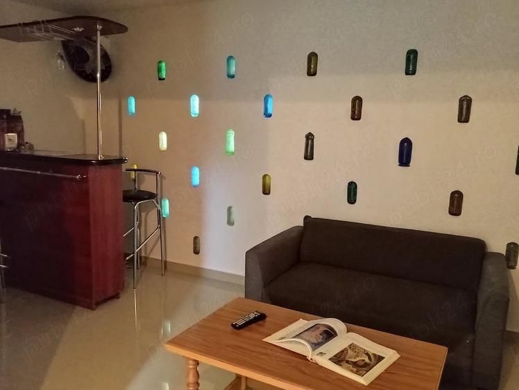 Apartament cu 3 camere decomandat în Ferentari