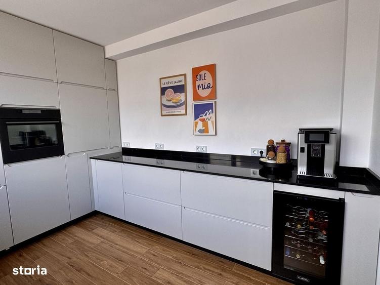 Casă cu 4 camere cu Teren 648 Mp în Sânpetru