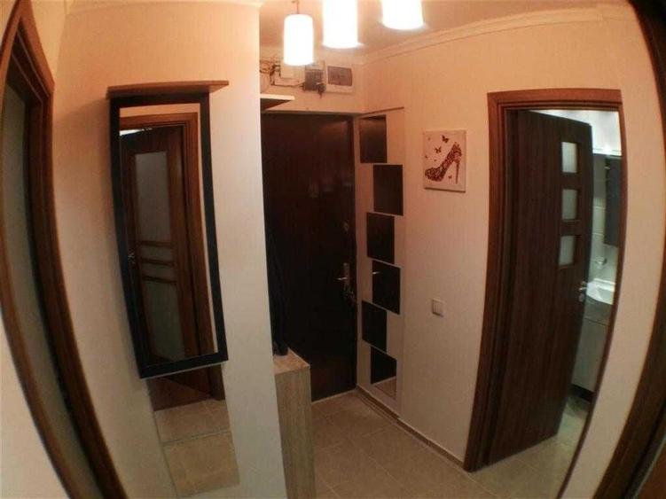 Apartament cu 2 camere decomandat în Unirii