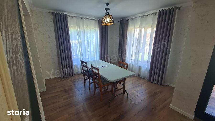 Casă cu 4 camere cu Teren 435 Mp în Curtea de Argeș