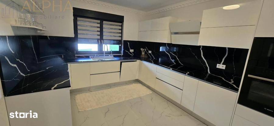 Casă cu 5 camere cu Teren 1218 Mp în Șieu