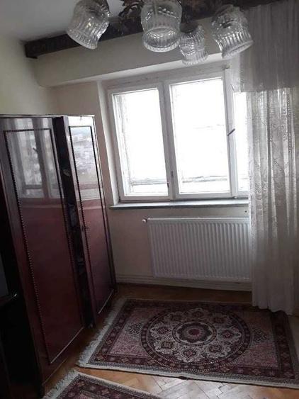 Apartament cu 3 camere decomandat în Unirii Nord