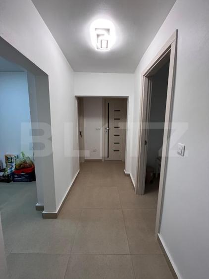 Apartament cu 3 camere decomandat, mobilat în Central