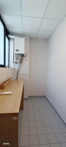 Spațiu comercial, de 85 mp, în Hărmanului