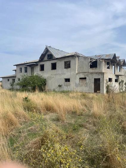 Spațiu comercial, de 400 mp, în Țigănești