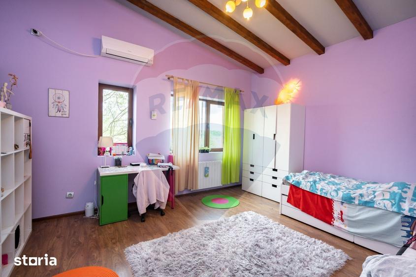 Casa / Vila cu 5 camere de vanzare Izvorani in apropierea padurii - 6