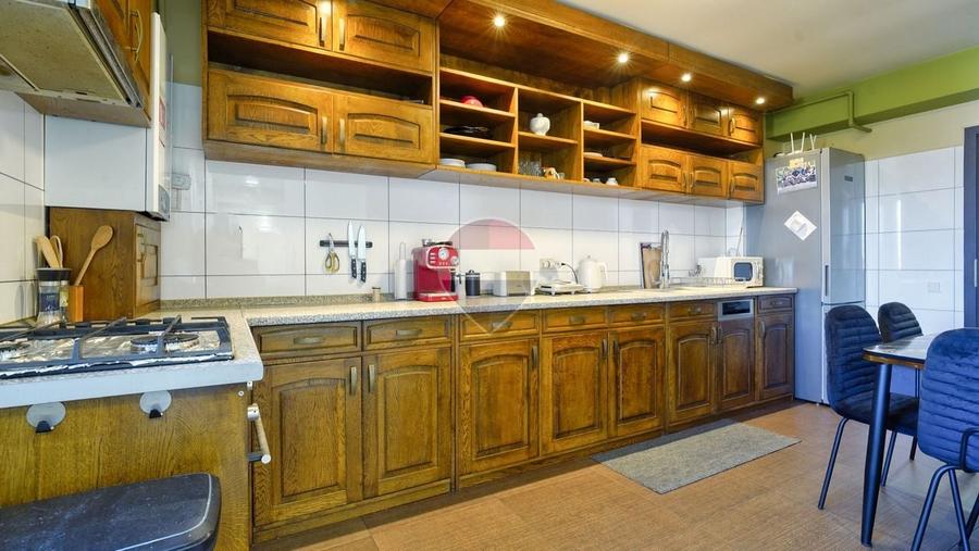 Apartament cu 2 camere decomandat, mobilat în Sud