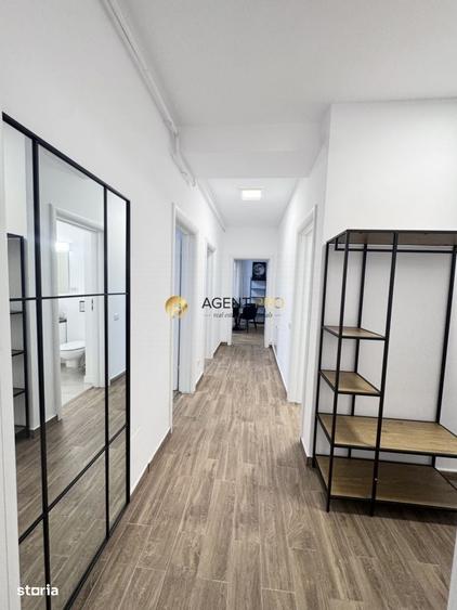 Apartament cu 3 camere decomandat în Central