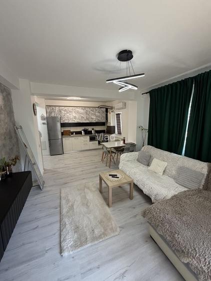 Inchiriez apartament 2 camere/ 60 mp2/ Militari Residence/ Direct proprietar