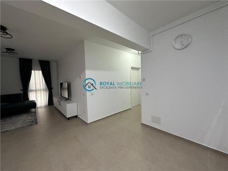 Apartament cu 3 camere decomandat, mobilat în Albert