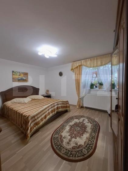Casă individuală cu 6 camere decomandat cu Canalizare în Tărlungeni