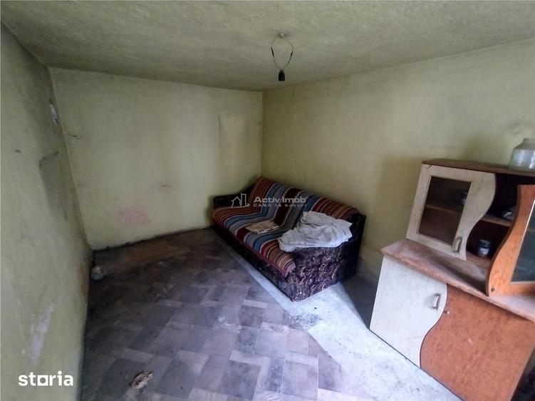 Casă cu 7 camere cu Teren 540 Mp în Berliște