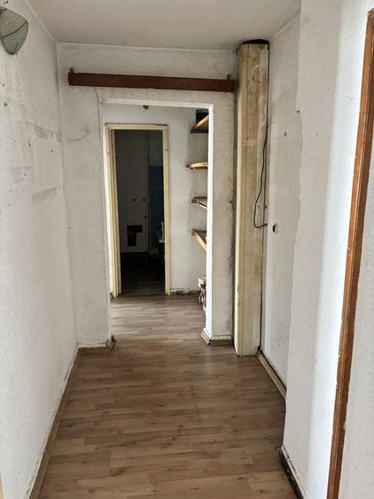 Apartament cu 4 camere decomandat în Burdujeni