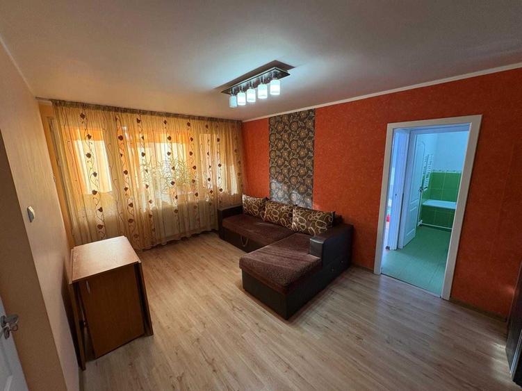 Apartament cu 2 camere semidecomandat în Țiglina 2