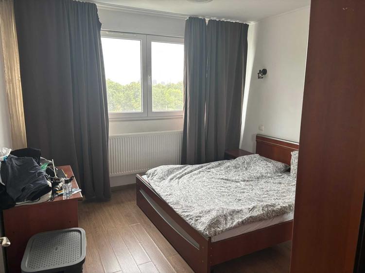 Apartament cu 2 camere decomandat în Eroii Revoluției