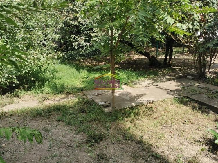 Teren intravilan de 315 mp, în 13 Septembrie