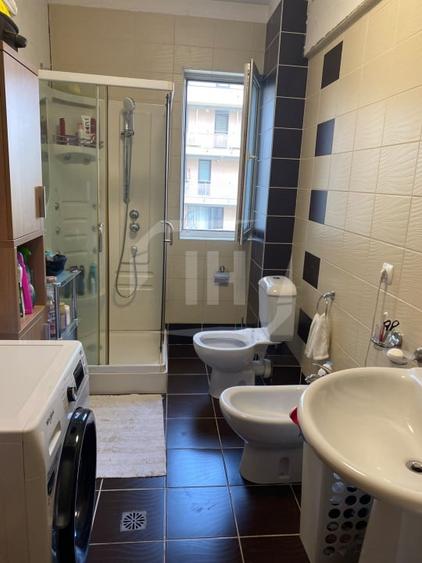 Apartament cu 2 camere decomandat, mobilat în Bună Ziua